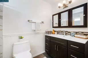 115 Olive Ct, Hercules, CA 94547 - Photo 37