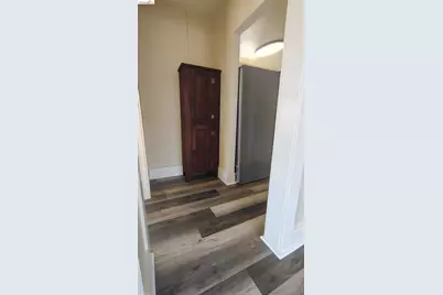 [Address not provided], Oakland, CA 94605 - Photo 5