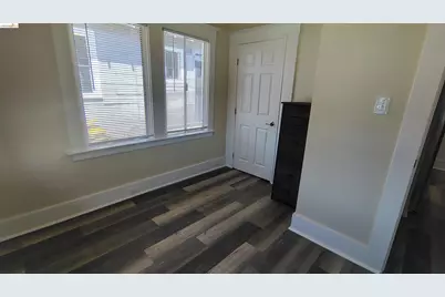 [Address not provided], Oakland, CA 94605 - Photo 15