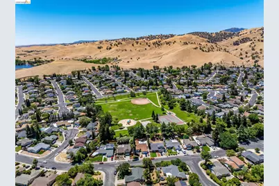 2113 Cordoba Way, Antioch, CA 94509 - Photo 69
