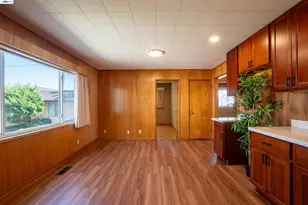 404 Bradrick Dr, San Leandro, CA 94578 - Photo 15
