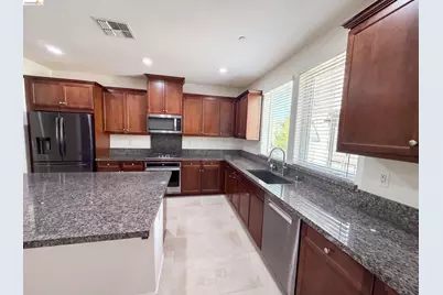 5731 El Dorado Ln, Dublin, CA 94568 - Photo 13