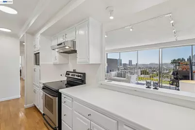 66 Cleary Ct #1109, San Francisco, CA 94109 - Photo 11