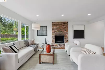 201 Crestmont, Oakland, CA 94619 - Photo 5
