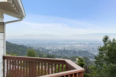 201 Crestmont, Oakland, CA 94619 - Photo 37