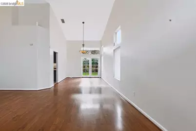 2404 Greentree Ct, Antioch, CA 94509 - Photo 3