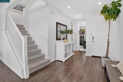 2780 Lily Ct, Antioch, CA 94531 - Photo 9