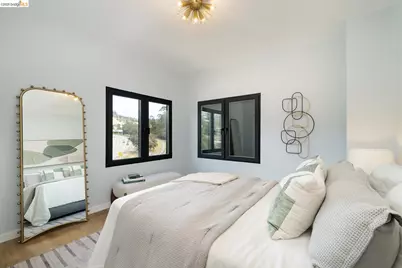 5656 Buena Vista Avenue, Oakland, CA 94618 - Photo 43