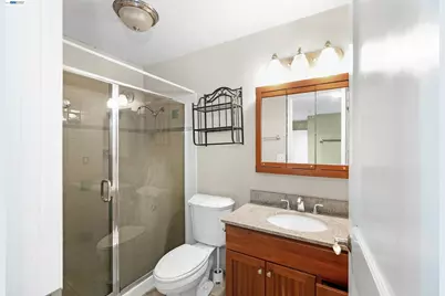 16805 President Dr, Castro Valley, CA 94578 - Photo 49