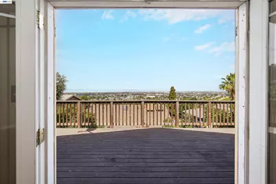 16805 President Dr, Castro Valley, CA 94578 - Photo 41