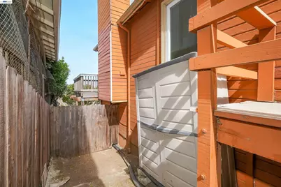 16805 President Dr, Castro Valley, CA 94578 - Photo 59