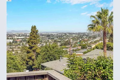 16805 President Dr, Castro Valley, CA 94578 - Photo 5