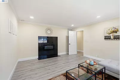 1204 Vistagrand Dr, San Leandro, CA 94577 - Photo 19