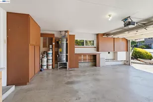 1204 Vistagrand Dr, San Leandro, CA 94577 - Photo 49