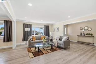 1204 Vistagrand Dr, San Leandro, CA 94577 - Photo 15