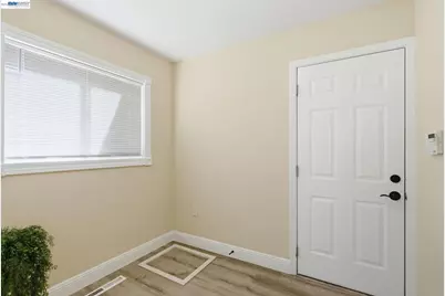 1204 Vistagrand Dr, San Leandro, CA 94577 - Photo 39