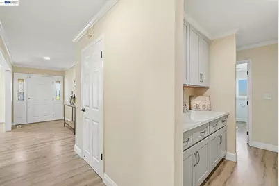 1204 Vistagrand Dr, San Leandro, CA 94577 - Photo 41