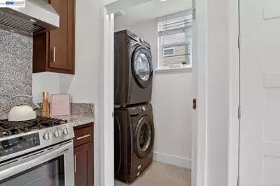 411 Rhythm Ln, Hayward, CA 94544 - Photo 15