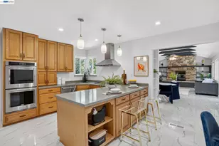 350 Elysian Fields Dr, Oakland, CA 94605 - Photo 21