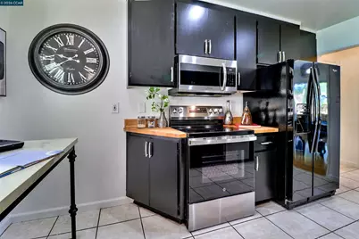 1792 Sharon Dr, Concord, CA 94519 - Photo 11