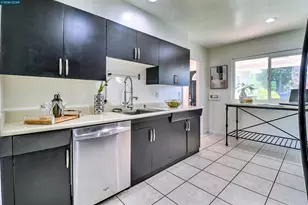 1792 Sharon Dr, Concord, CA 94519 - Photo 19