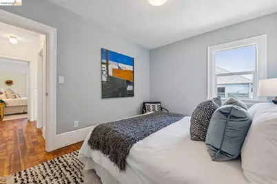 1075 53rd St, Oakland, CA 94608 - Photo 27
