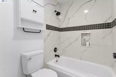 14715 Doolittle Dr, San Leandro, CA 94577 - Photo 29
