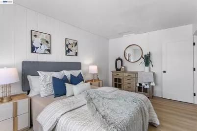 14715 Doolittle Dr, San Leandro, CA 94577 - Photo 23