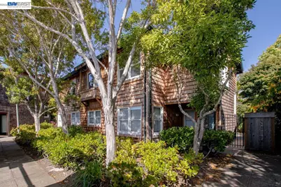 641 Centre Ct, Alameda, CA 94502 - Photo 3