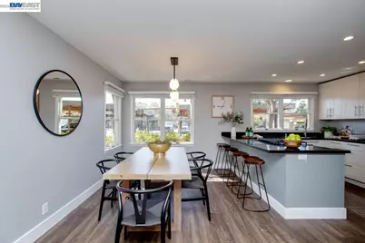641 Centre Ct, Alameda, CA 94502 - Photo 17