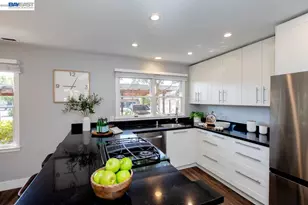 641 Centre Ct, Alameda, CA 94502 - Photo 23