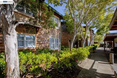 641 Centre Ct, Alameda, CA 94502 - Photo 5
