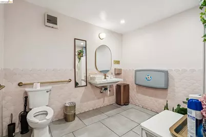 3001 Macarthur Blvd, Oakland, CA 94602 - Photo 21