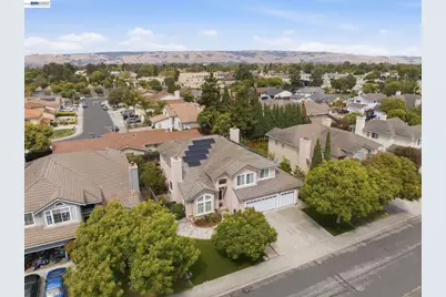 32219 Allison Dr, Union City, CA 94587 - Photo 43