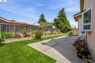 32219 Allison Dr, Union City, CA 94587 - Photo 39