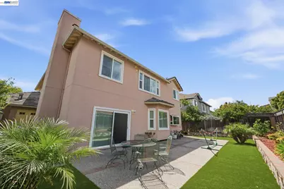 32219 Allison Dr, Union City, CA 94587 - Photo 37