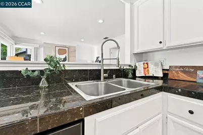 364 Flaming Oak Dr, Pleasant Hill, CA 94523 - Photo 15