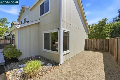 364 Flaming Oak Dr, Pleasant Hill, CA 94523 - Photo 43