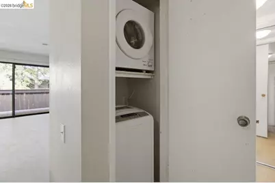 2400 Larkspur Ln #APT 264, Sacramento, CA 95825 - Photo 13