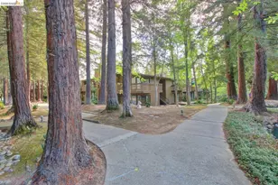 2400 Larkspur Ln, Sacramento, CA 95825 - Photo 21