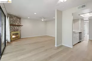 2400 Larkspur Ln, Sacramento, CA 95825 - Photo 7