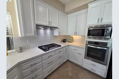 2850 Montair Way, Union City, CA 94587 - Photo 13