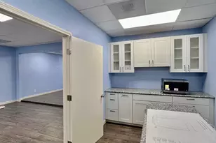 869 Woodside Way, San Mateo, CA 94401 - Photo 17