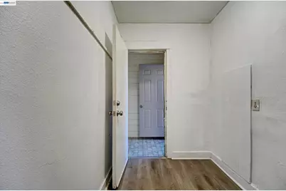 7000 Weld, Oakland, CA 94621 - Photo 23