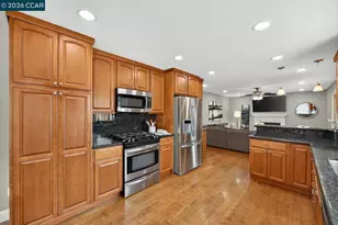 1617 Greenridge Dr, Pittsburg, CA 94565 - Photo 15
