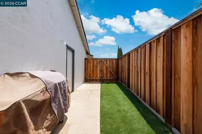 1617 Greenridge Dr, Pittsburg, CA 94565 - Photo 49