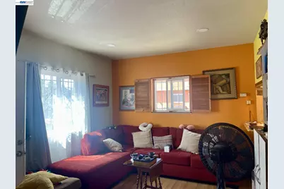 9625 Cherry St, Oakland, CA 94603 - Photo 3