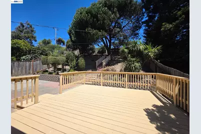 2873 Oxford Avenue, Richmond, CA 94806 - Photo 37