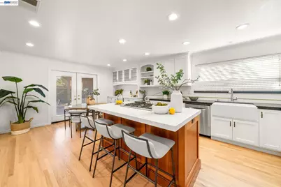 34351 Newton Ct, Fremont, CA 94555 - Photo 15