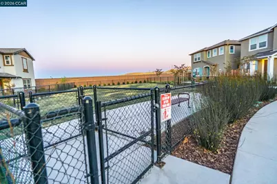 1412 Sanctuary St, Pittsburg, CA 94565 - Photo 57
